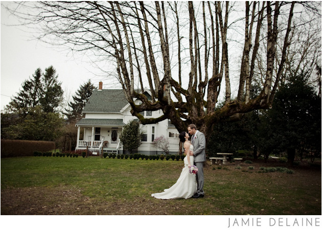 laurakyleziemerslideshow060 saar banks farm wedding (36)