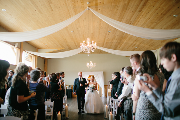 Fraser River Lodge Wedding