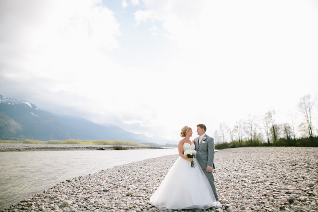Fraser River Lodge Wedding