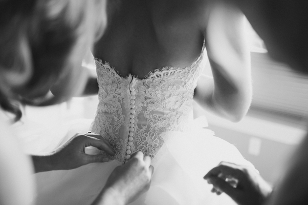 Backyard Abbotsford Farm Wedding Photos 011