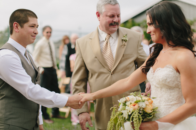 Backyard Abbotsford Farm Wedding Photos 037