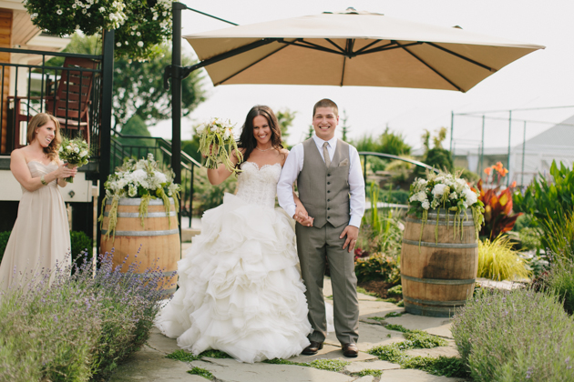 Backyard Abbotsford Farm Wedding Photos 048