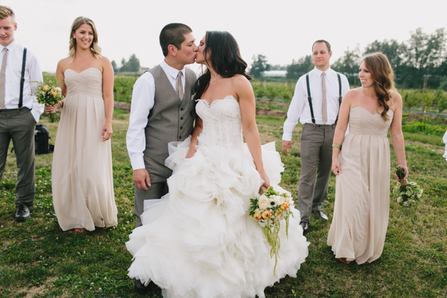Backyard Abbotsford Farm Wedding Photos 054