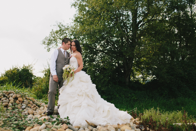Backyard Abbotsford Farm Wedding Photos 057