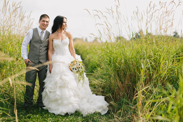 Backyard Abbotsford Farm Wedding Photos 064