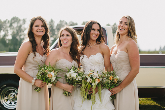 Backyard Abbotsford Farm Wedding Photos 067