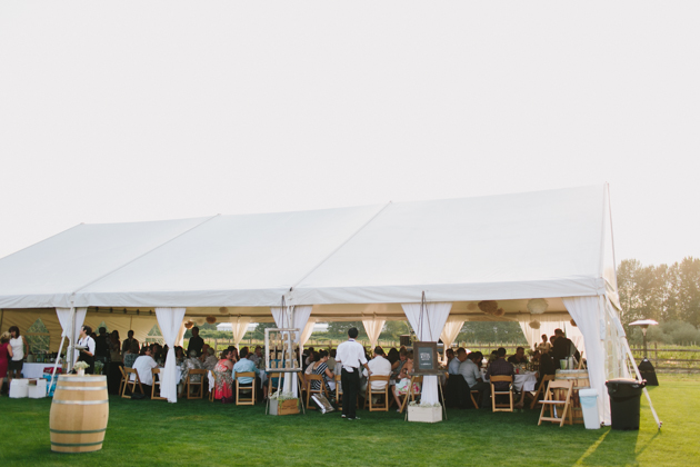 Backyard Abbotsford Farm Wedding Photos 091