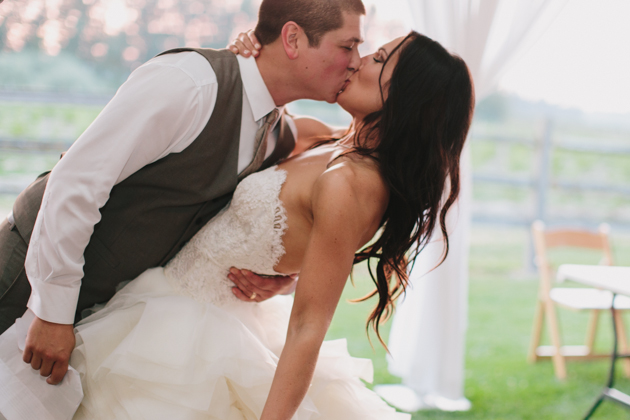Backyard Abbotsford Farm Wedding Photos 112