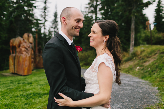 grouse mountain wedding photos
