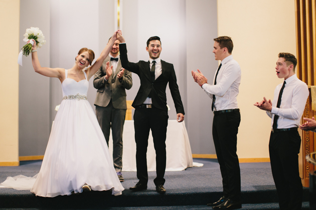 renaissance harbourside hotel wedding photos