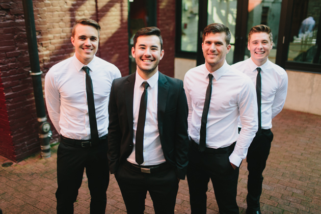 renaissance harbourside hotel wedding photos
