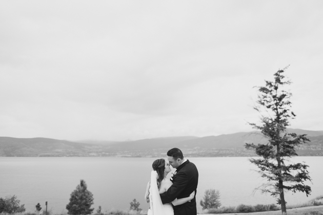 Summerhill Estate Winery Wedding Photos (55)