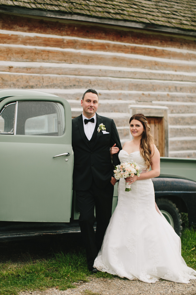 Summerhill Estate Winery Wedding Photos (41)