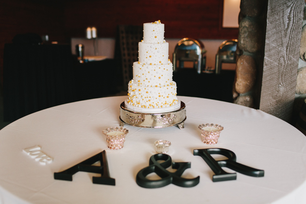Summerhill Estate Winery Wedding Photos (29)