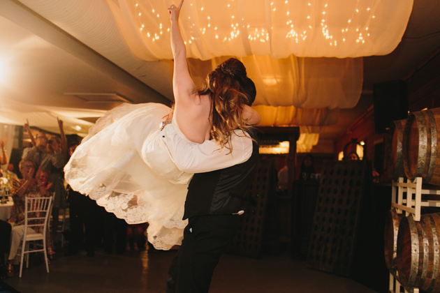 Summerhill Estate Winery Wedding Photos (13)