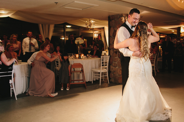 Summerhill Estate Winery Wedding Photos (12)