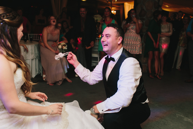 Summerhill Estate Winery Wedding Photos (6)