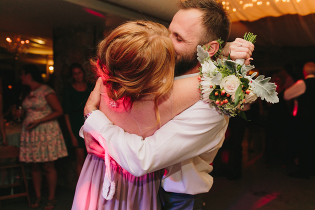 Summerhill Estate Winery Wedding Photos (3)