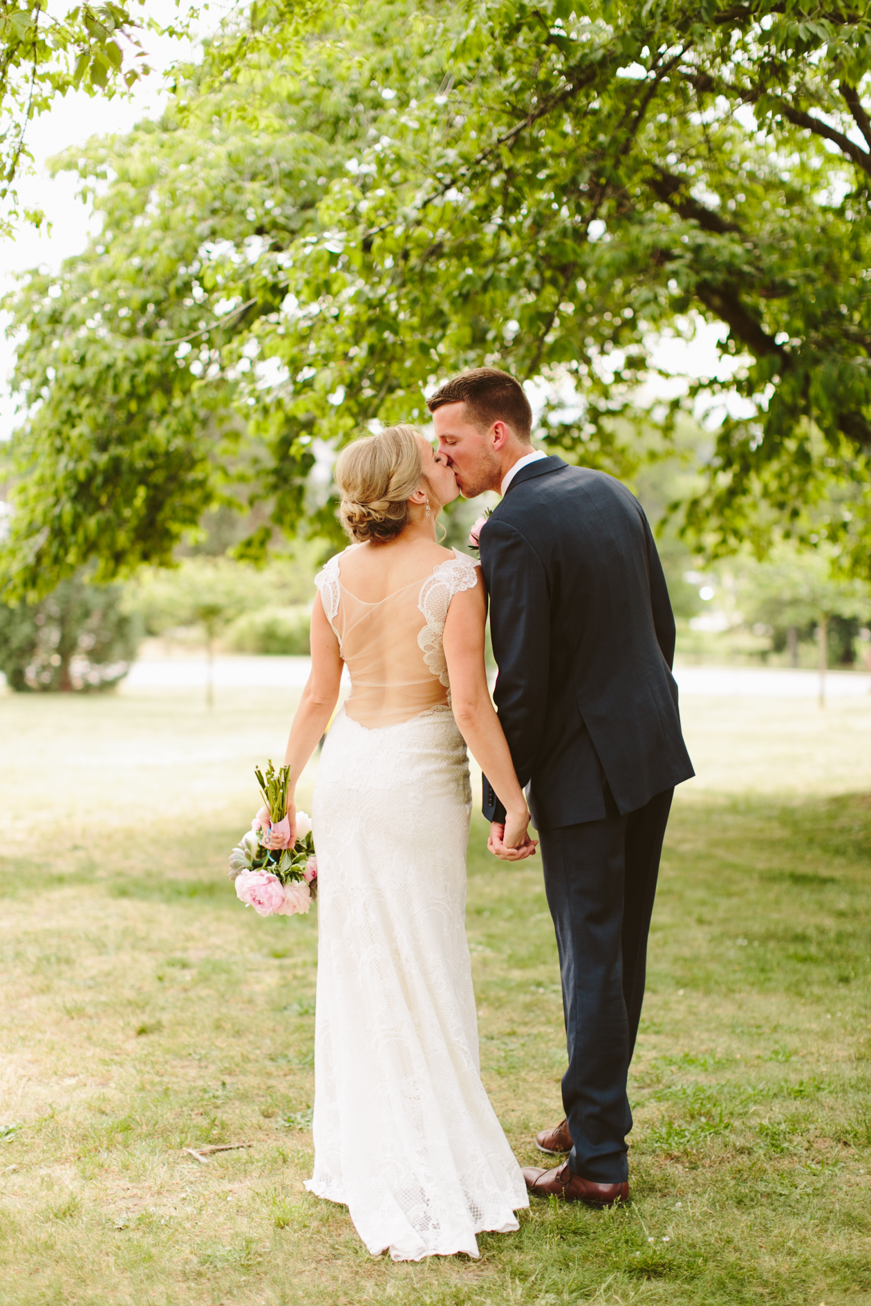 UBC Alumni Centre Wedding Photos