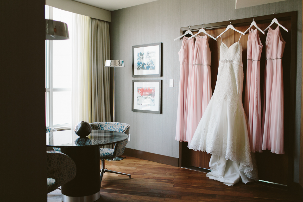 Marriott Pinnacle Hotel Wedding Photos