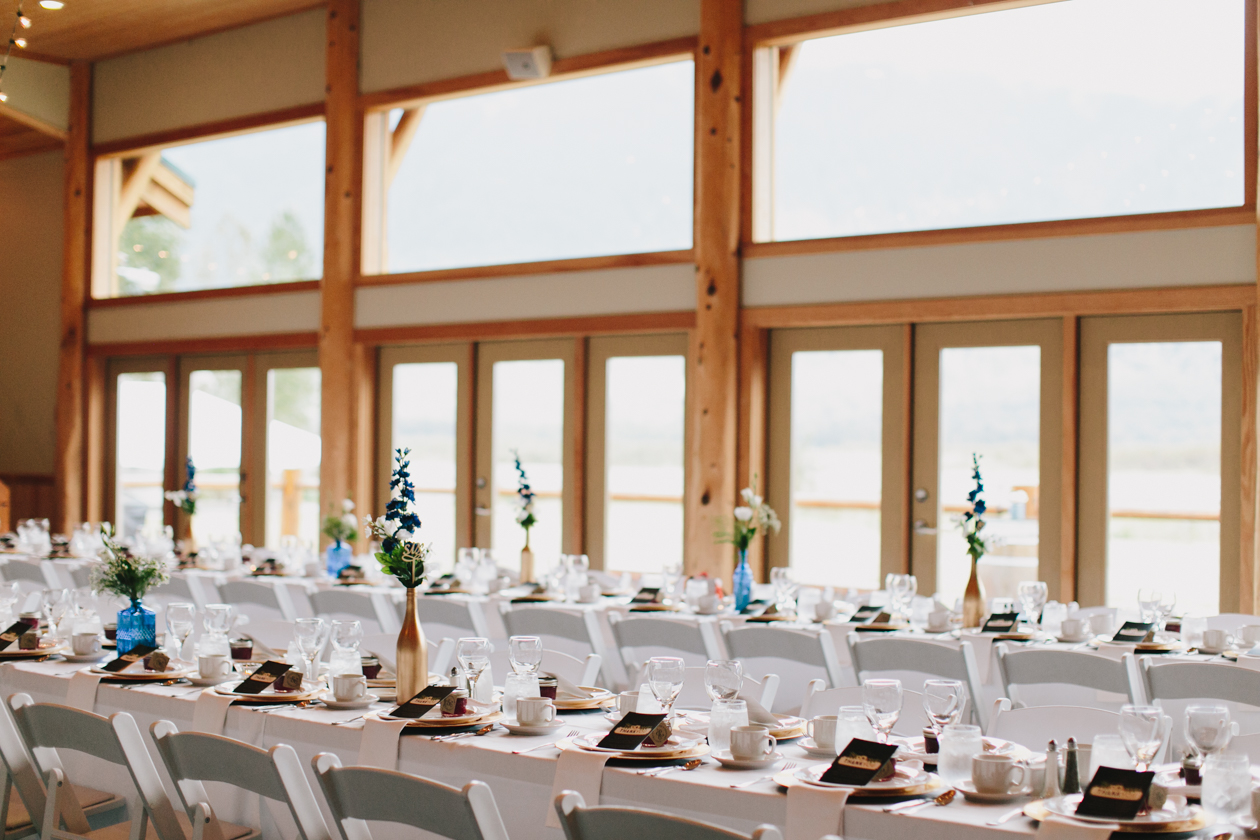 Fraser River Lodge Wedding Photos