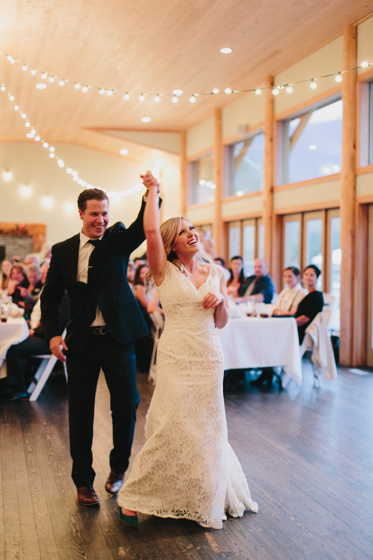 Fraser River Lodge Wedding Photos