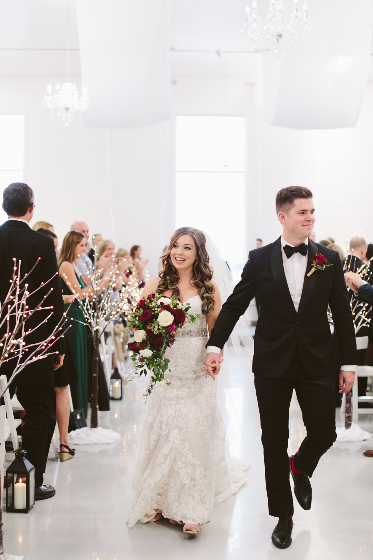 airplane-hangar-wedding-photos-0025