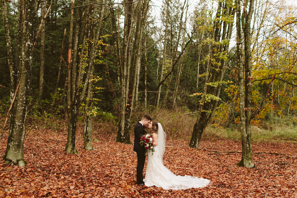 airplane-hangar-wedding-photos-0053