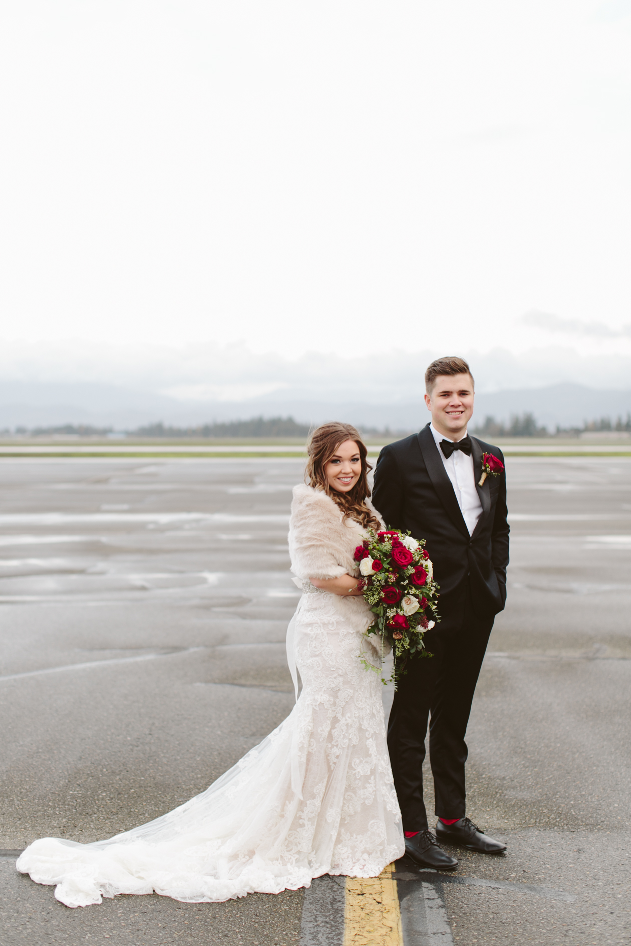 airplane-hangar-wedding-photos-0066