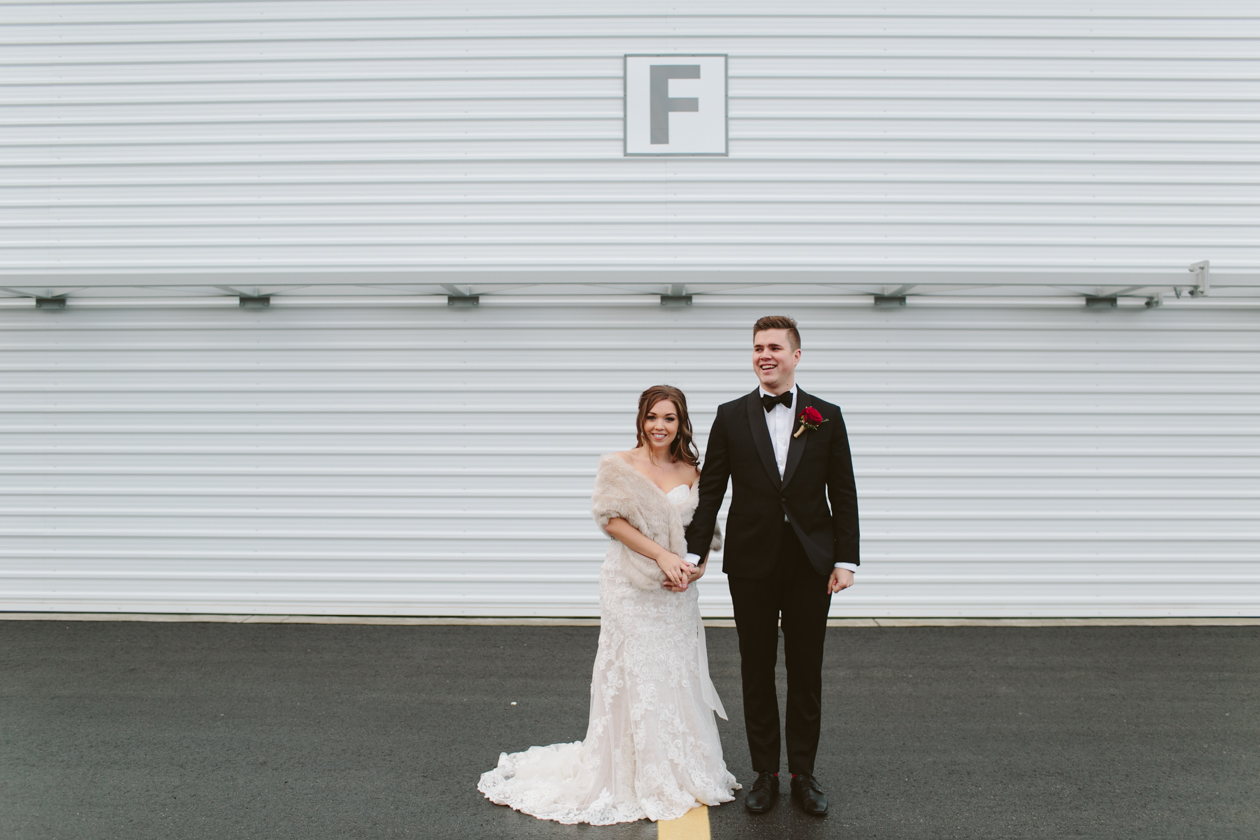 airplane-hangar-wedding-photos-0072