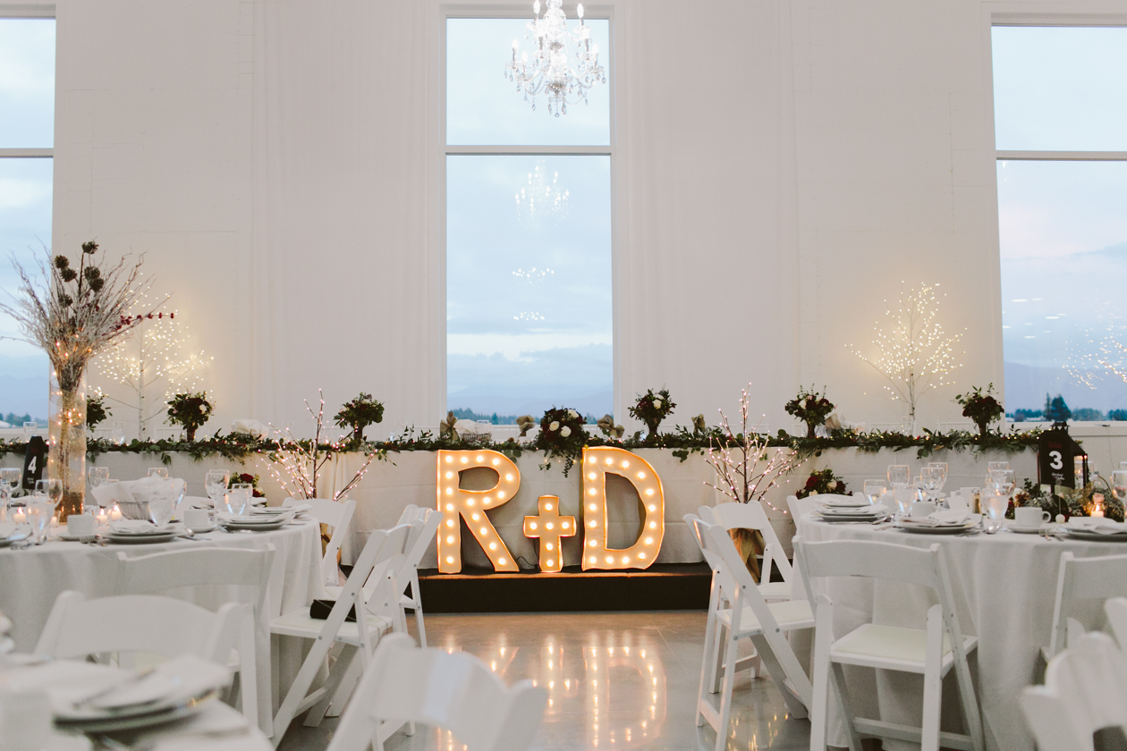 airplane-hangar-wedding-photos-0079