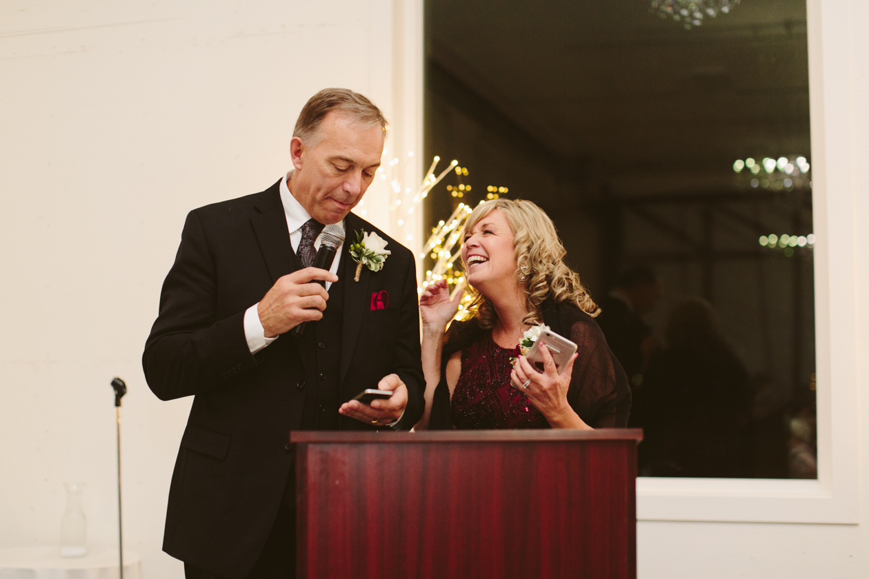 airplane-hangar-wedding-photos-0094
