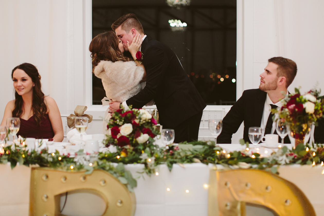 airplane-hangar-wedding-photos-0111
