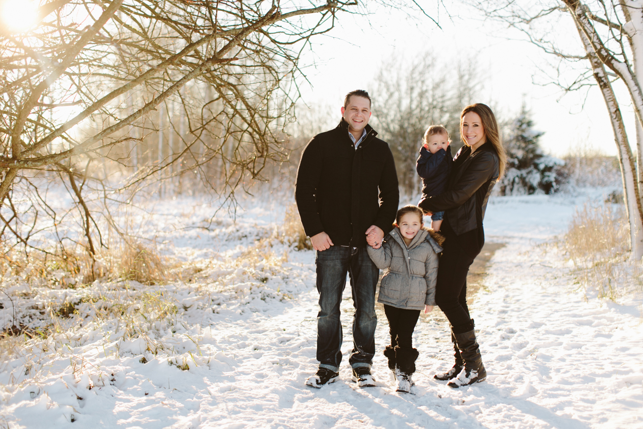 winter snow family photos vancouver