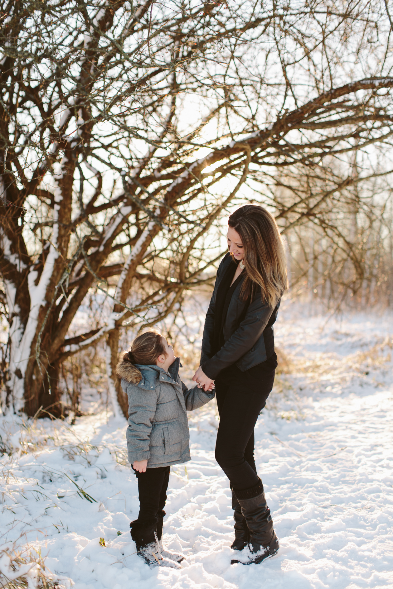 winter snow family photos vancouver