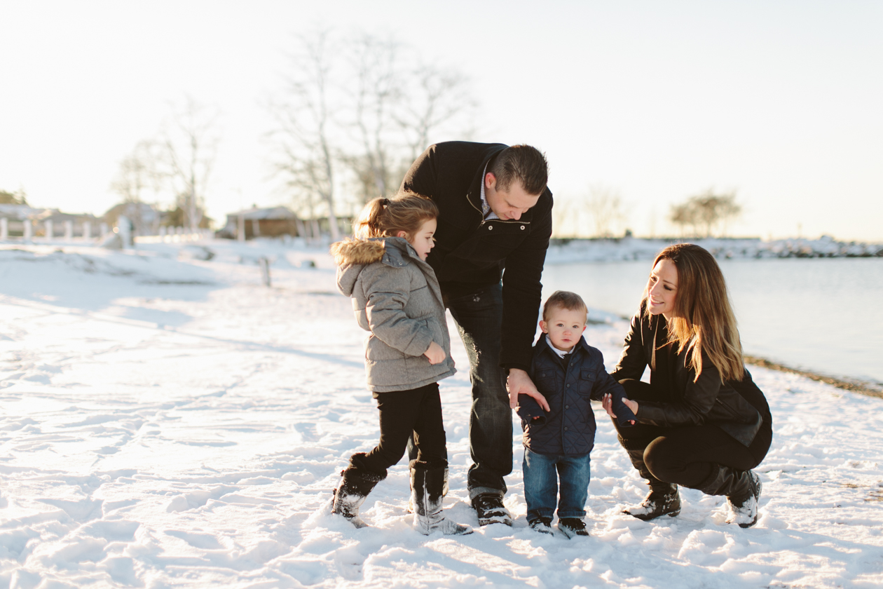 winter snow family photos vancouver