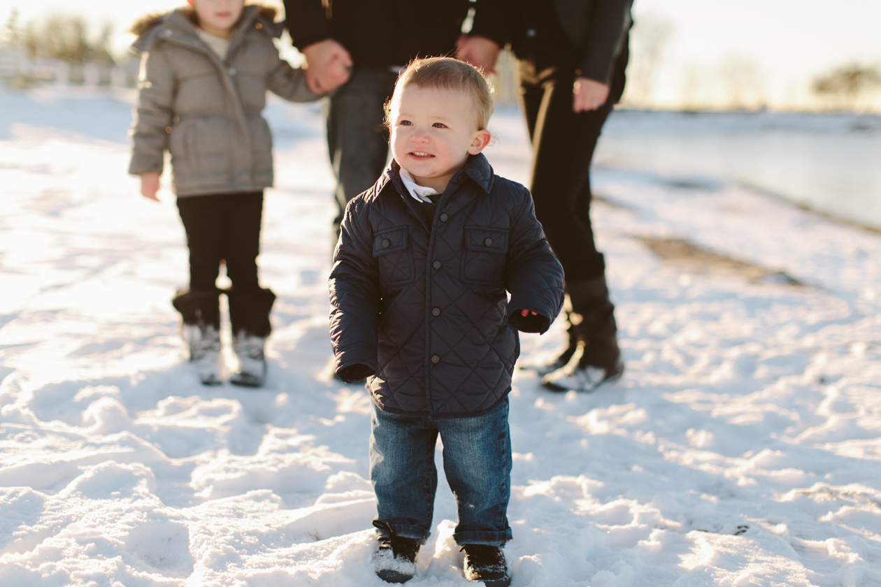 winter snow family photos vancouver