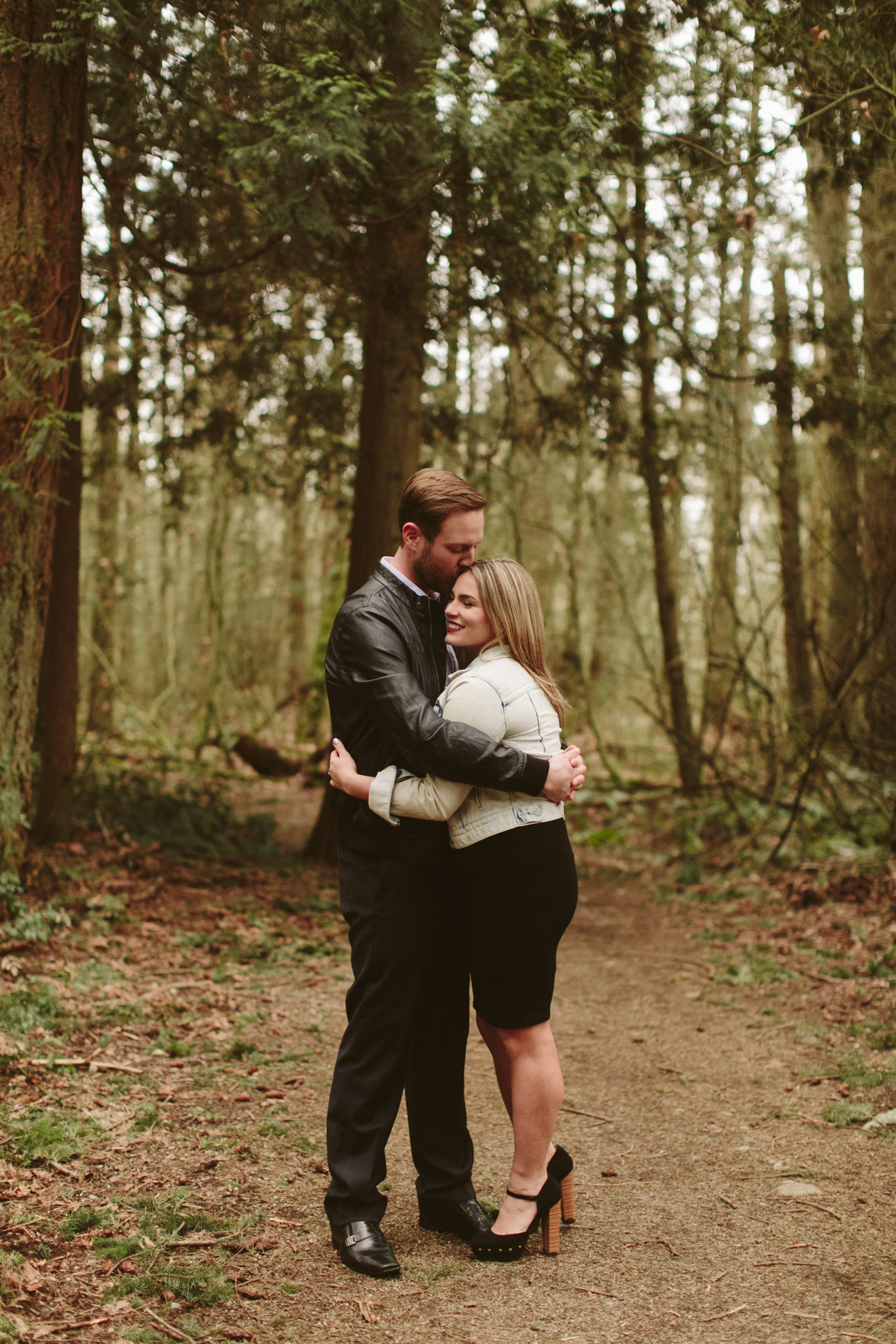 crescent beach engagement photos