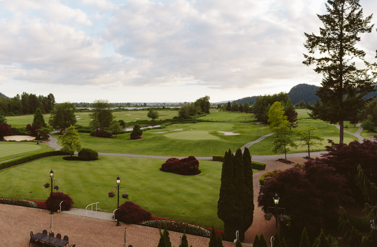 SwanESet Golf Course Wedding Photos
