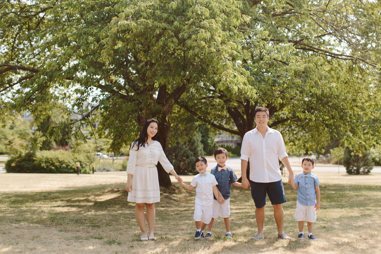 Family Photos in Queen Elizabeth Park in Vancouver