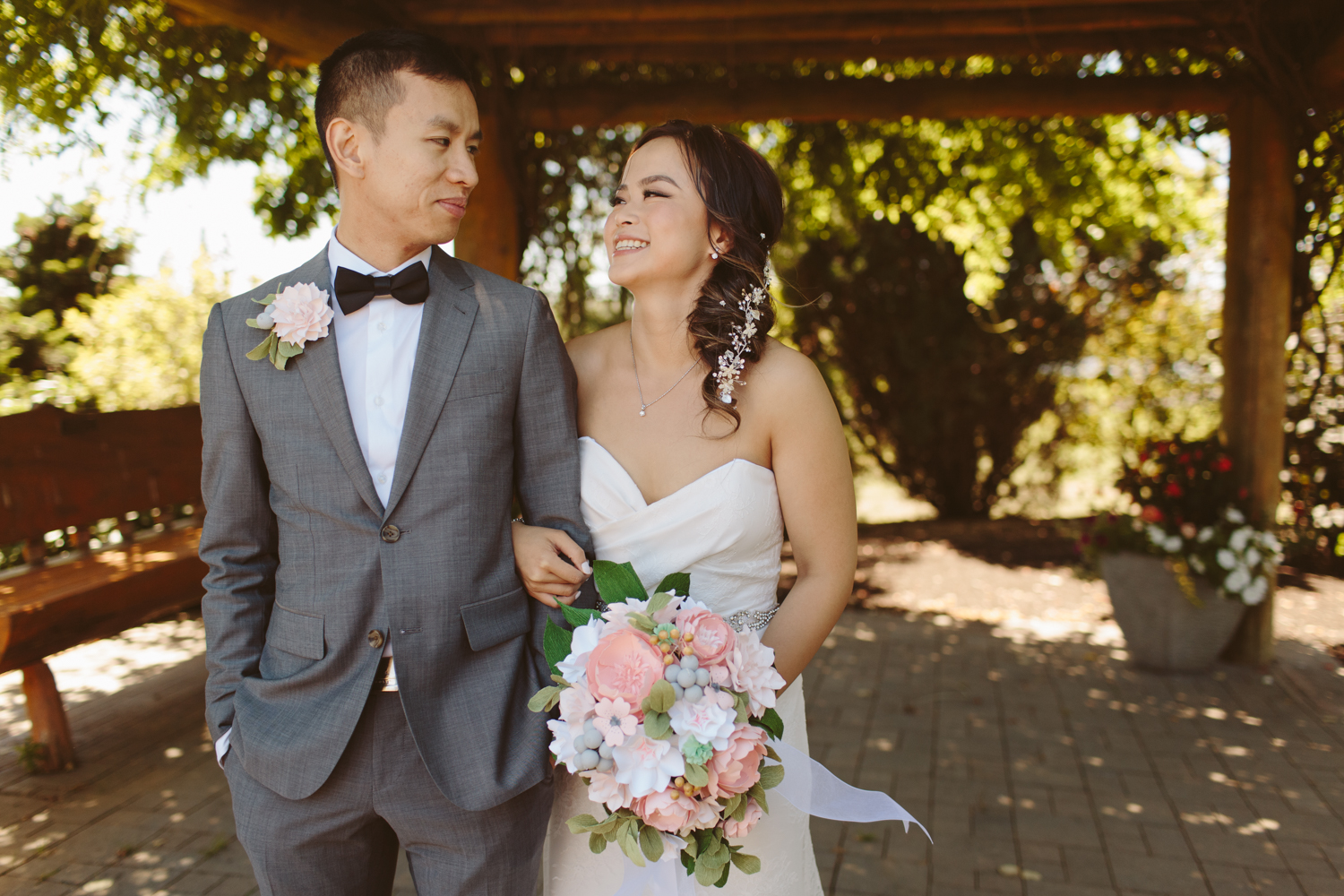 Mayfair Lakes Golf Course Wedding