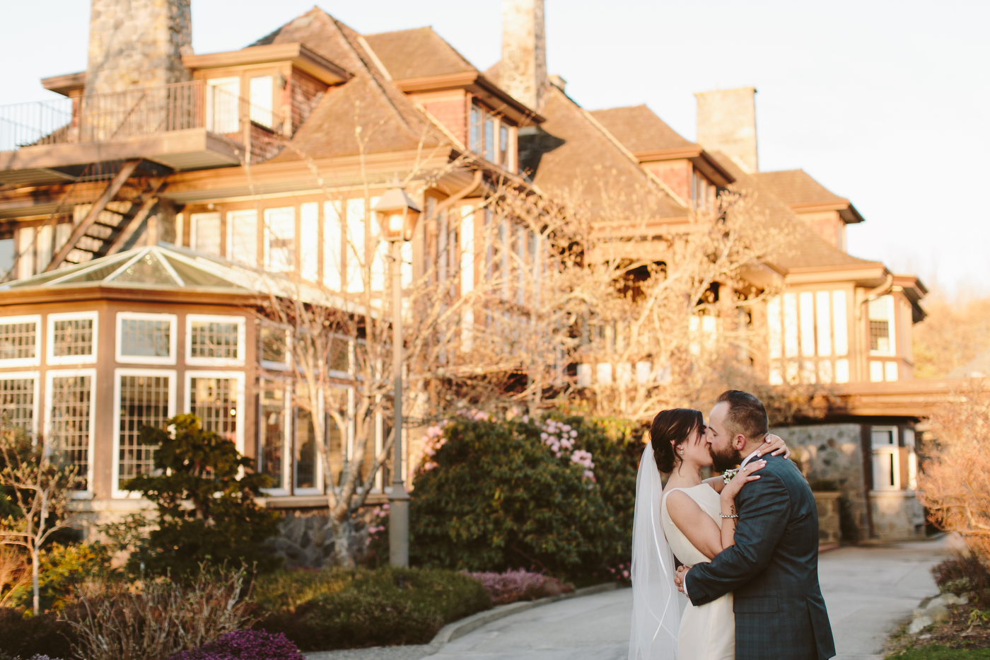 Vancouver Wedding Photographer Jamie Delaine