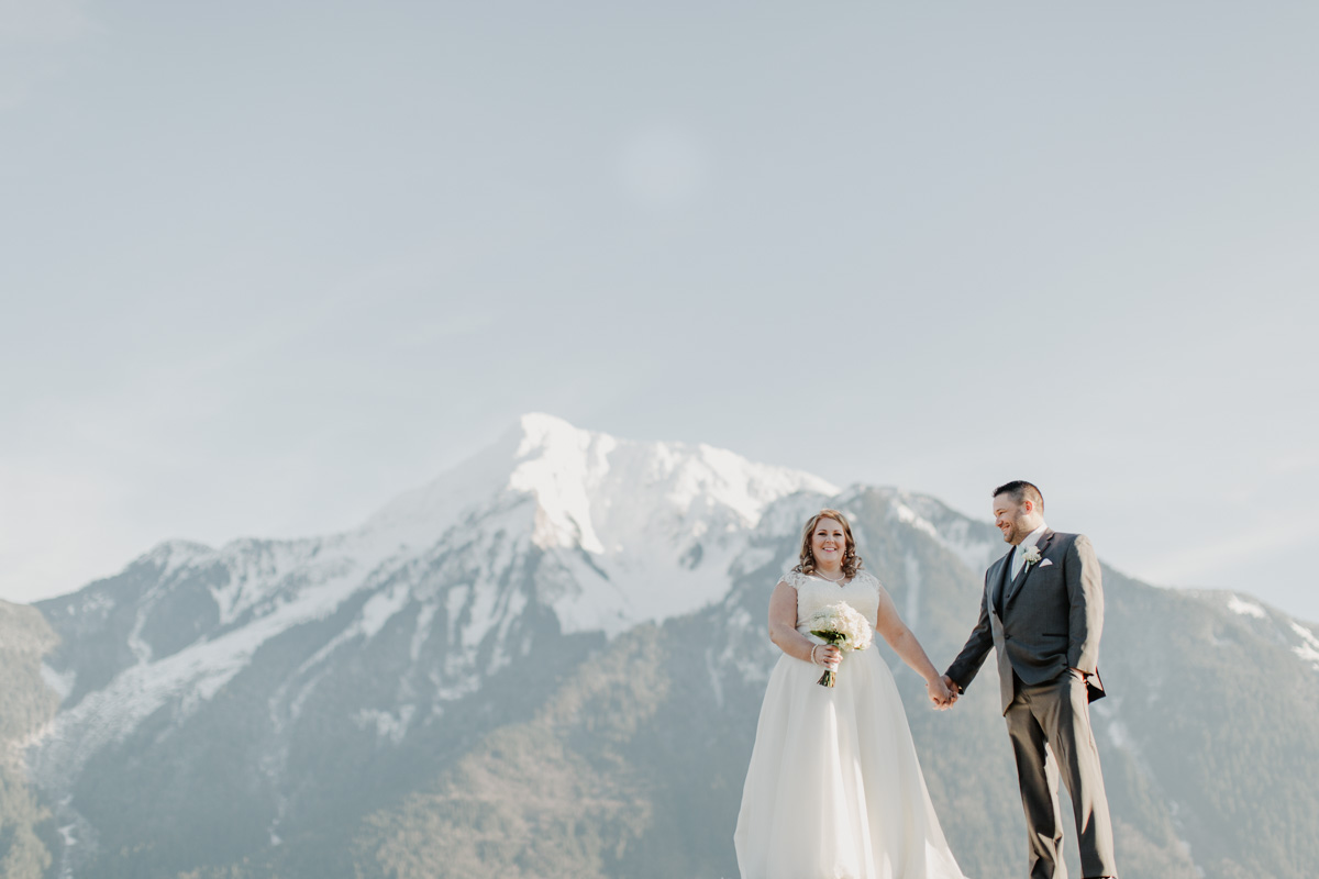 Fraser River Lodge Wedding Photos Vancouver Wedding Photographer