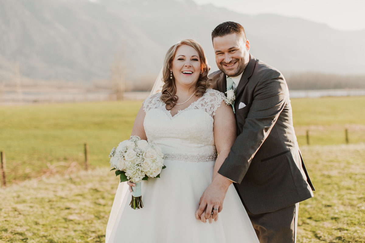 Fraser River Lodge Wedding Photos Vancouver Wedding Photographer
