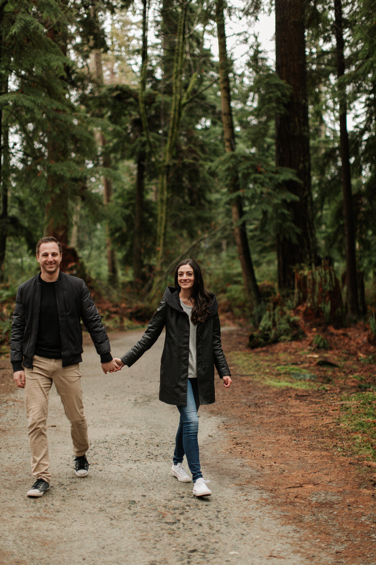 stanley park engagement photos