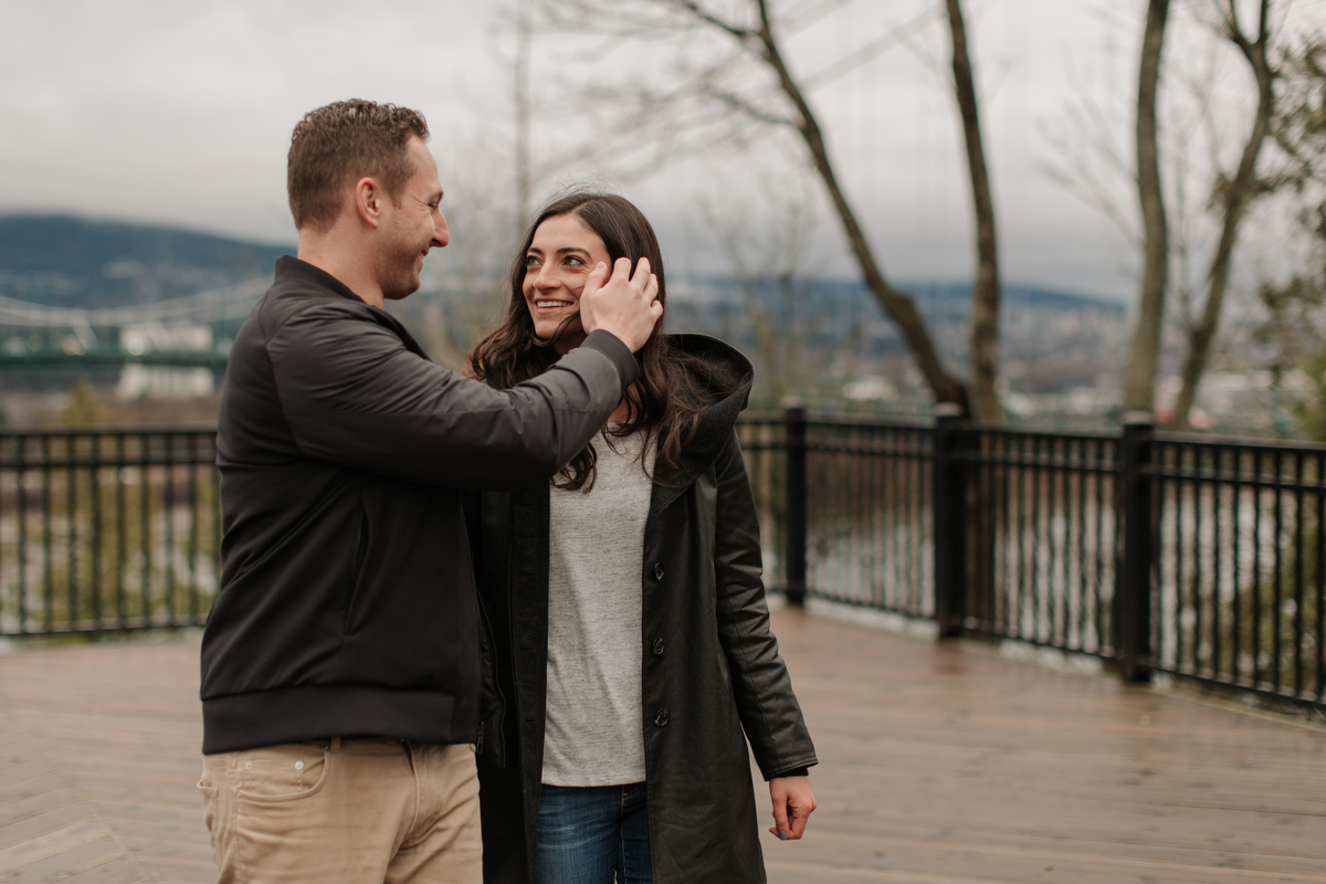 stanley park engagement photos