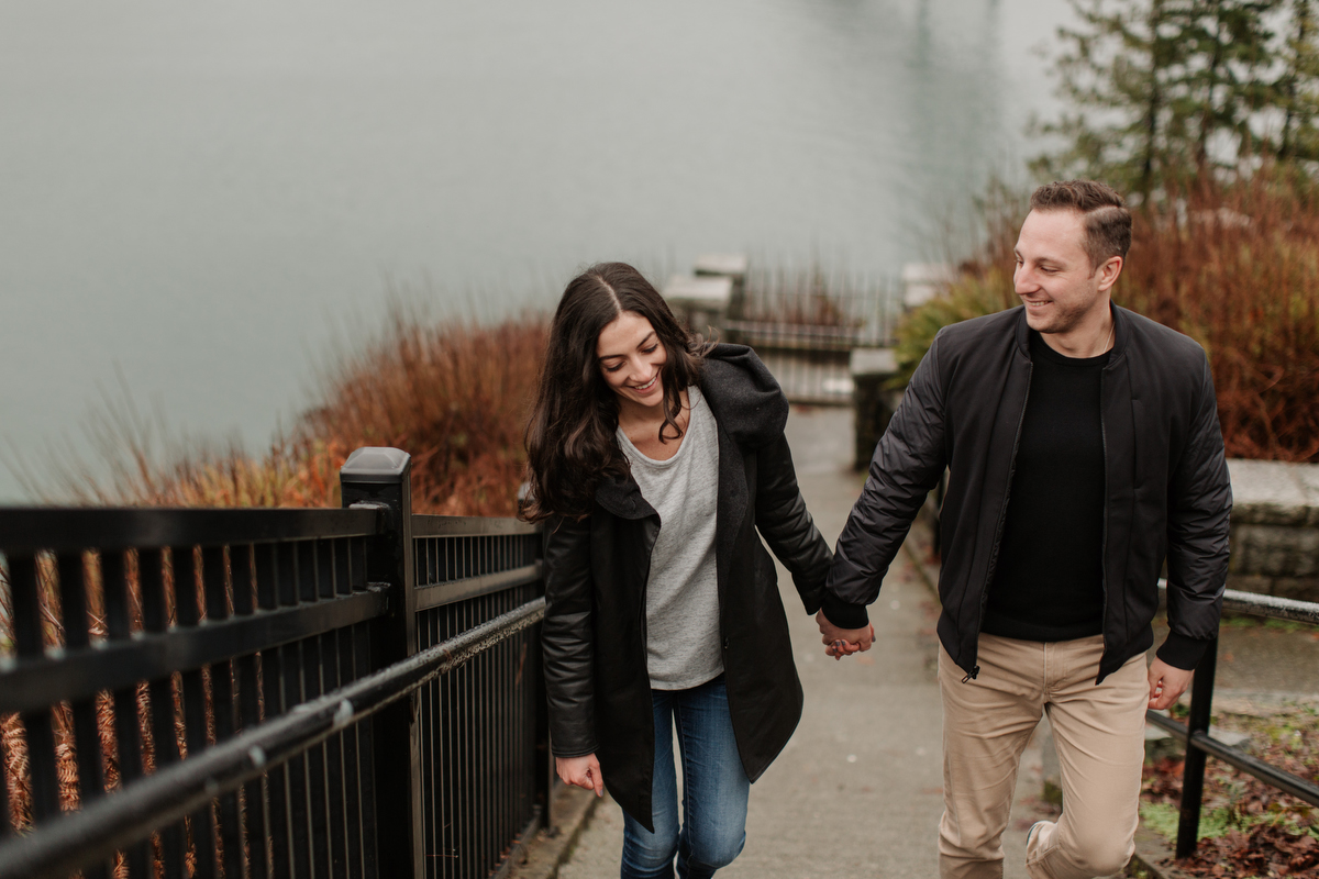 stanley park engagement photos
