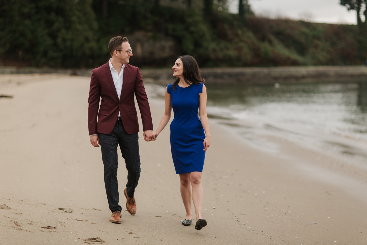 stanley park engagement photos