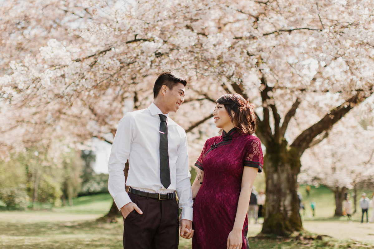 Vancouver Blossom Engagement Photos by Jamie Delaine