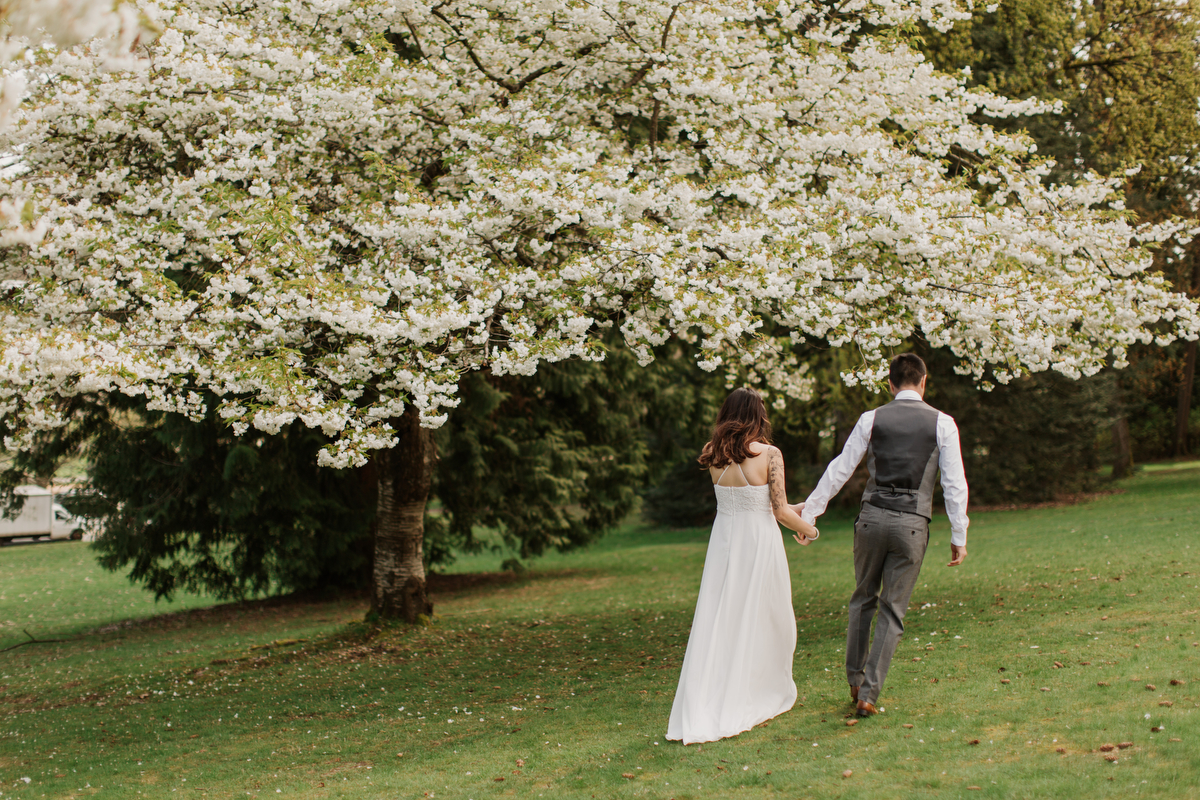 Vancouver Blossom Engagement Photos by Jamie Delaine